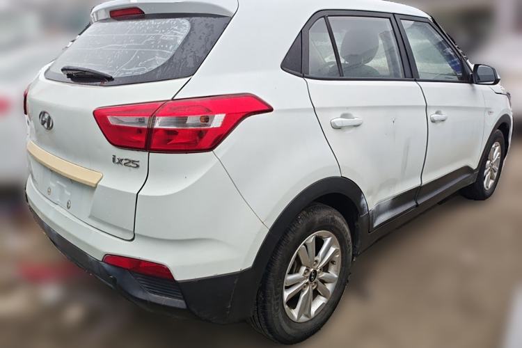 Used Hyundai ix25 2017 1.6L Manual Fashion Model