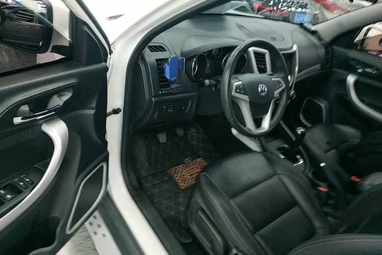 Used Changan CS35 2016 1.6L Manual Luxury Model China V Standard