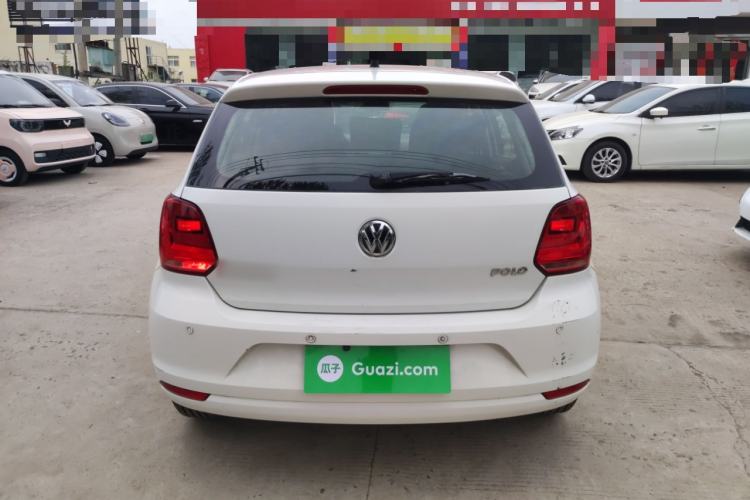 Used Volkswagen Polo 2014 1.4L Manual Fashion Edition
