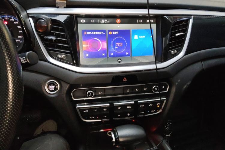 Used GAC Trumpchi GS7 2017 280T Two-Wheel Drive Luxury Model
