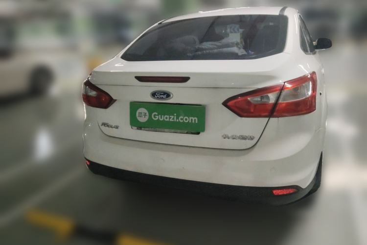 Used Ford Focus 2012 Sedan 1.6L Automatic Fashion Edition