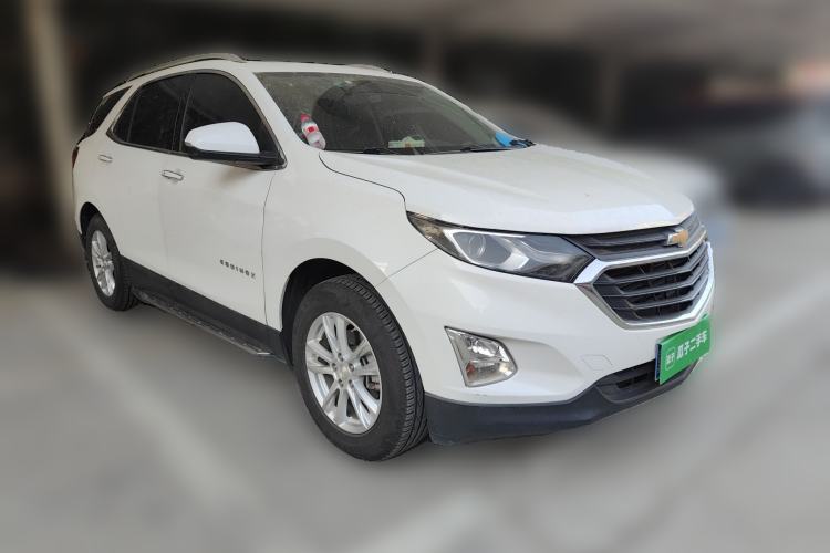 Used Chevrolet Equinox 2017 535T Automatic YuJie Edition Front Right 45 Deg