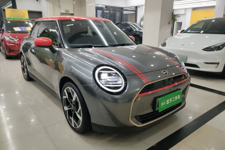 Used MINI Electric MINI COOPER 2024 452km COOPER SE Artist