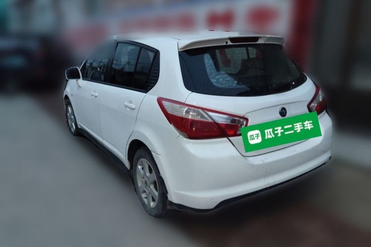 Used Venucia R50 2013 1.6L Manual Luxury Edition Rear Left 45 Deg