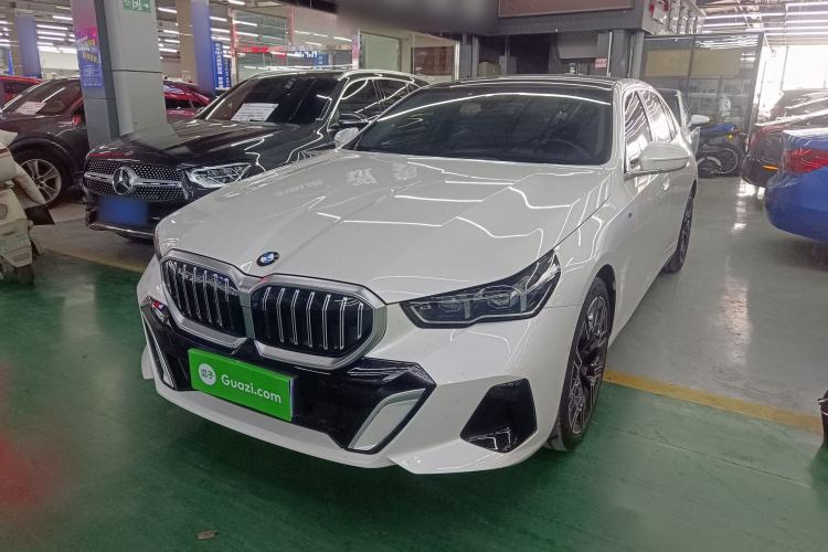 Used BMW 5 Series 2024 530Li Luxury Edition M Sport Package