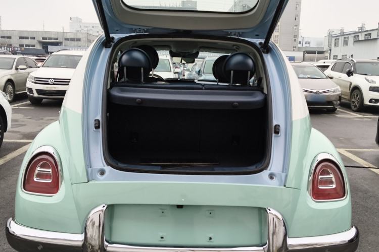 Used ORA Ballet Cat 2022 401 km Nutcracker Edition
