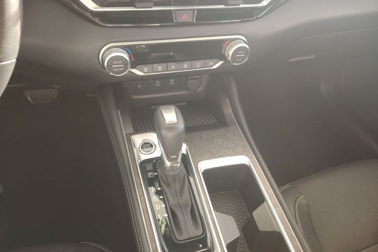 Used Nissan Teana 2022 2.0L XL-Upr Enjoyment Edition