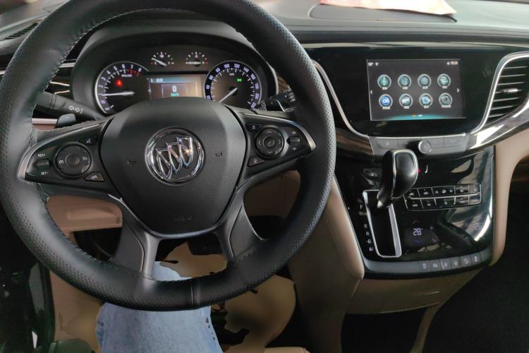 Used Buick GL8 2017 ES 28T Luxury Model China V Standard