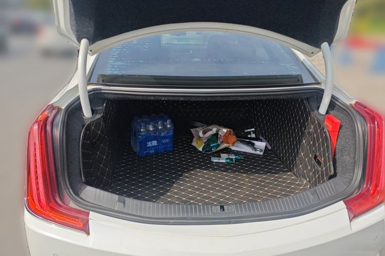 Used Cadillac XTS 2018 28T Elite Edition Trunk