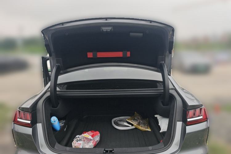 Used BYD Han 2020 EV Long-Range Luxury Model Trunk