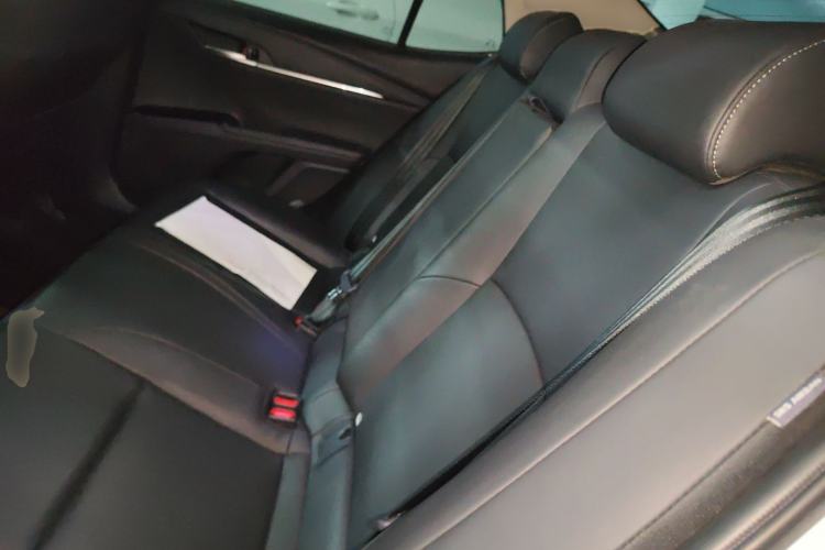 Used Toyota Camry 2024 Dual-Motor 2.0 HE Elite Edition
