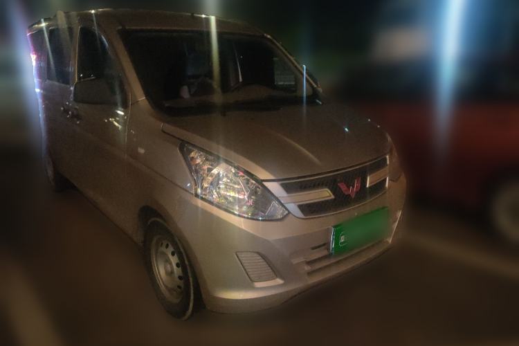 Used Wuling Rongguang V 2019 1.5L Van - Utility Model Front Right 45 Deg