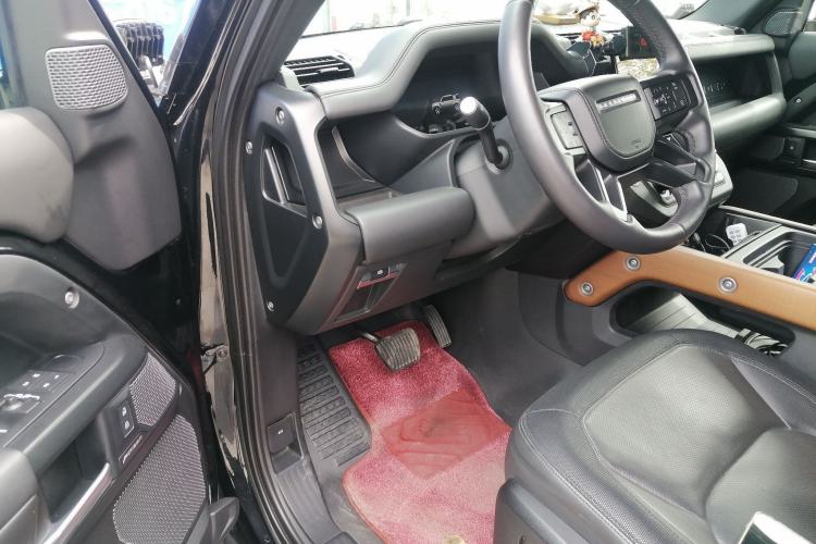 Used Land Rover Defender 2023 Facelift 110 3.0T P400 X-DYNAMIC HSE Driver Seat