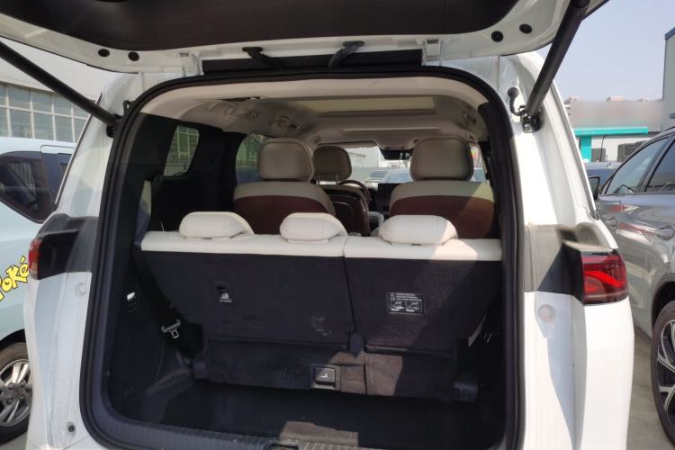 Used BYD Xia 2025 DM-i 1.5T 180km Beyond Edition
