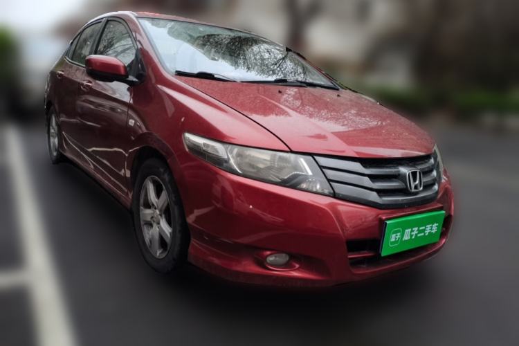 Used Honda City Classic 2008 1.5L manual Elite Edition Front Right 45 Deg