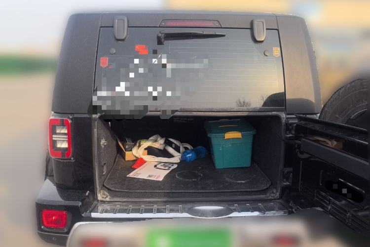 Used BAIC Off-Road BJ40 2023 2.0T Automatic Four-Wheel Drive Urban Hunter Edition Chivalrous Type
