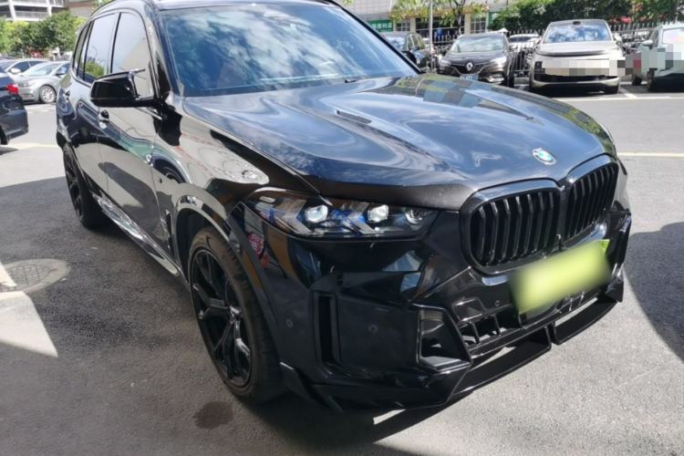Used BMW X5 2023 xDrive 40Li M Sport Night Edition Package
