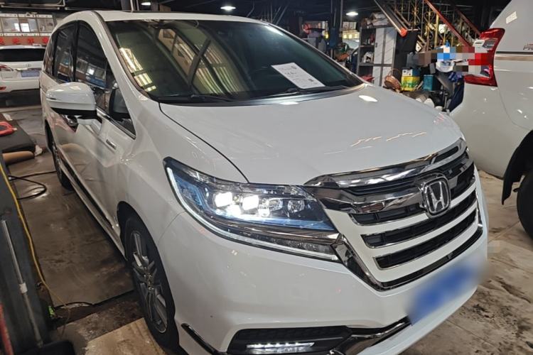 Used Honda Elysion 2019 2.0L Hybrid Luxury Edition