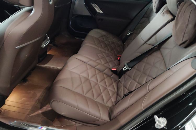 Used BMW 7 Series 2023 735Li M Sport Package Left Rear Seat