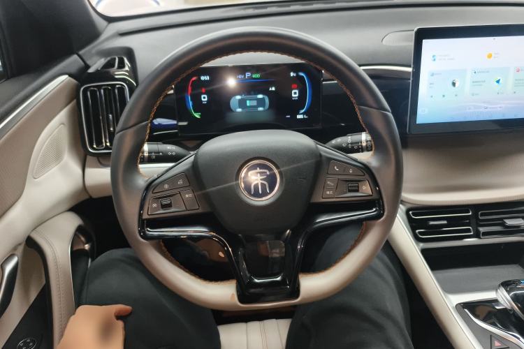 Used BYD Song Pro New Energy 2024 HONOR Edition DM-i 71KM Navigation Model