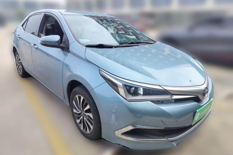 Used Toyota Corolla 2016 Dual-Engine 1.8L E-CVT Leading Edition Front Right 45 Deg