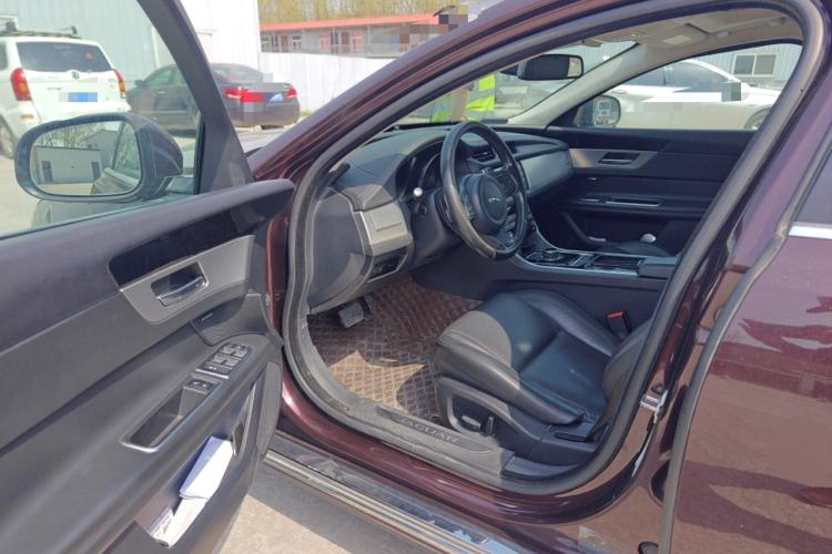 Used Jaguar XFL 2017 XFL 2.0T 200PS Windflower Edition
