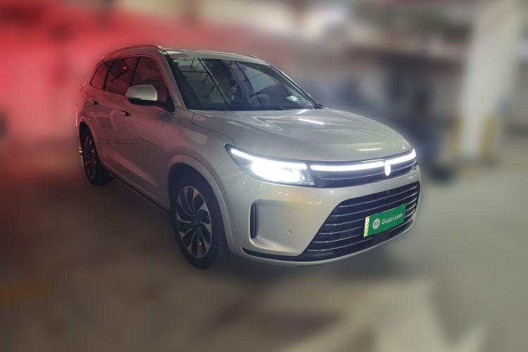 Used Hima AITO M7 2024 1.5T Rear-Drive Plus Version 5 Seats Front Right 45 Deg