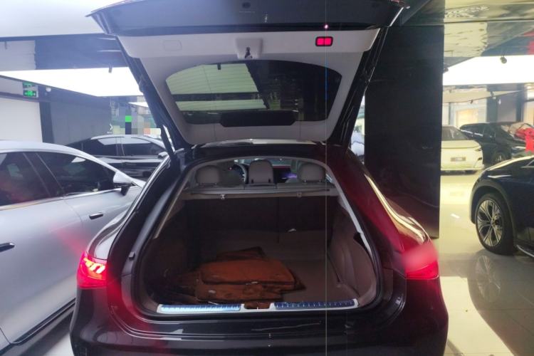 Used Mercedes-Benz EQS 2022 Updated Version 450+ Pioneer Edition Trunk