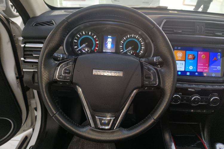 Used Haval H2 2017 Blue Label 1.5T Manual Two-Wheel Drive Elite Model