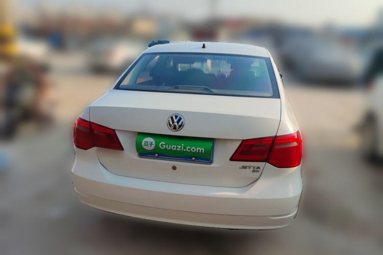 Used Volkswagen Jetta 2015 Value Edition 1.6L Manual Fashionable Style