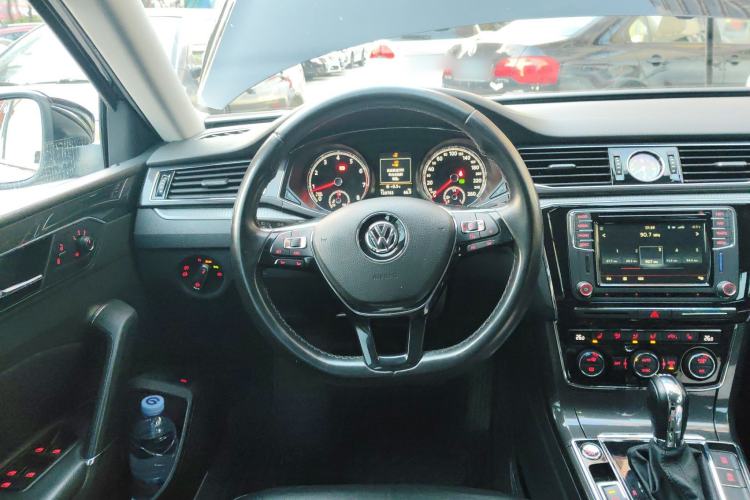 Used Volkswagen Passat 2017 330TSI DSG Prestige Edition