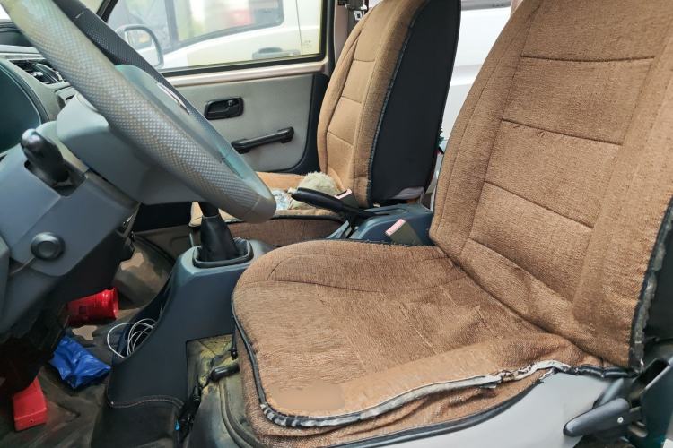 Used Jinbei Hiace X30 