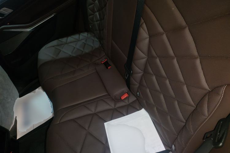 Used BMW X5 2025 Model, xDrive 30Li Prestige M Sport Night Package
