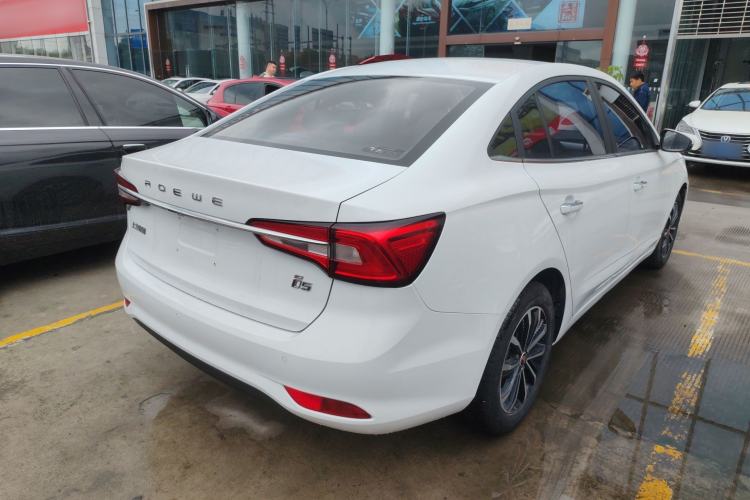 Used Roewe i5 2020 1.5L Automatic 4G Connect Luxury Flagship Edition