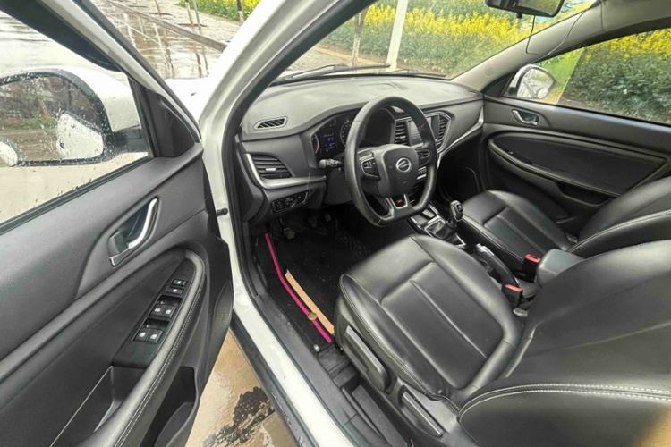 Used Land X2 2017 1.6L Manual Sharp Edition
