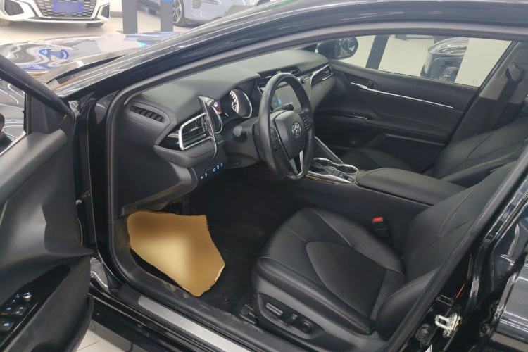 Used Toyota Camry 2019 2.0G Luxury Edition China V Standard