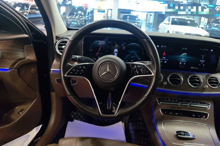 Used Mercedes-Benz E-Class 2023 Facelift E 260 L
