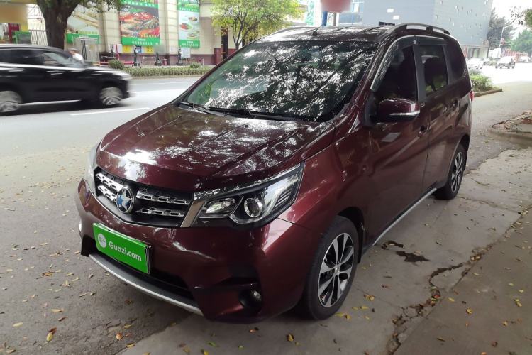 Used Venucia M50V 2017 1.6L XL CVT Luxury Edition