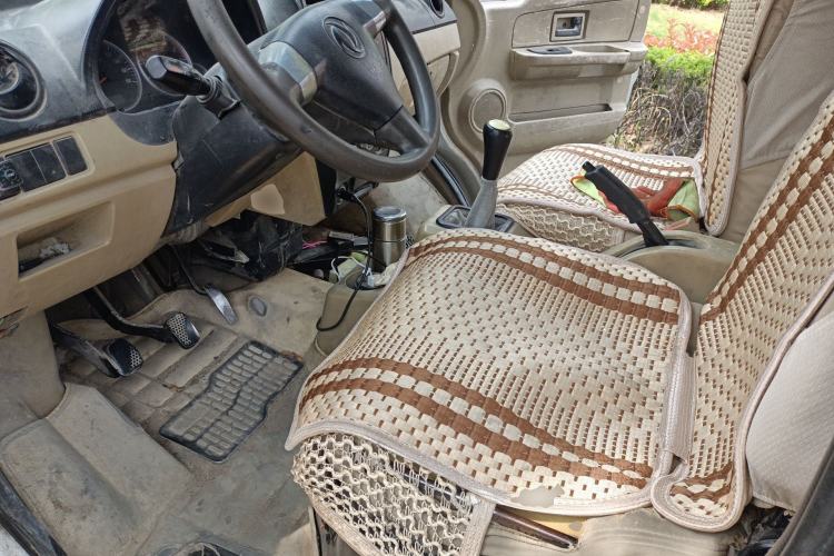 Used Dongfeng Xiaokang C36 2015 1.5L Standard Version II DK15-06 Left Front Seat