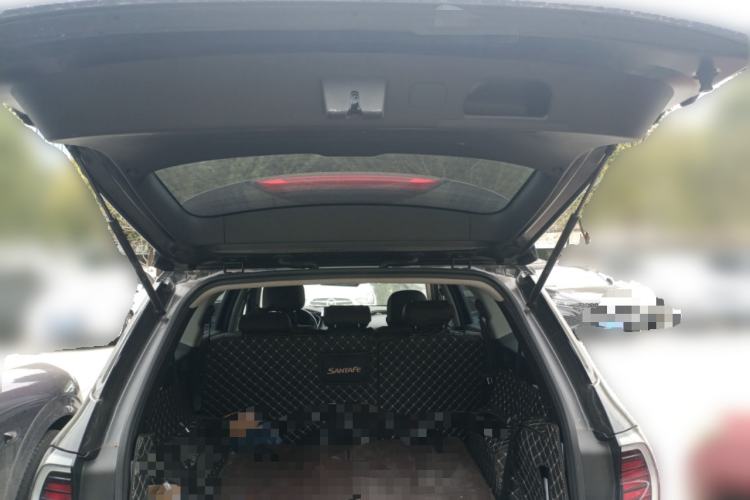 Used Hyundai Santa Fe 2023 Traveler 380T GDi Automatic Two-Wheel Drive GLX Elite Edition
