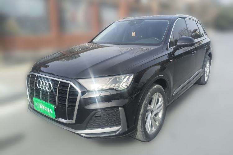 Used Audi Q7 2021 45 TFSI quattro S line Sport model
