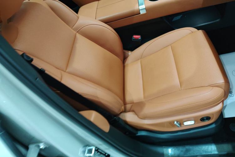 Used Li Auto L6 2025 Pro Smart Refresh Edition Right Front Seat