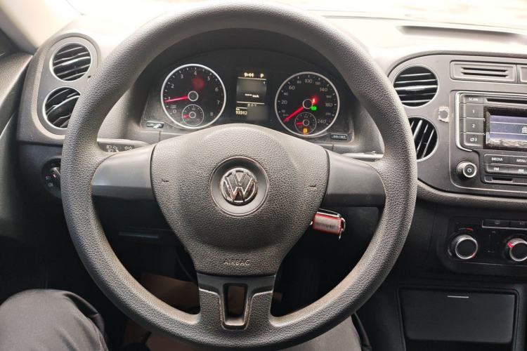 Used Volkswagen Tiguan L 2015 1.8TSI Automatic Two-Wheel Drive Trend Edition
