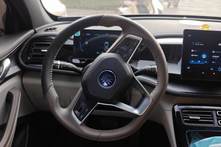 Used BYD Qin PLUS 2024 HONOR Edition DM-i 55KM Leading Model