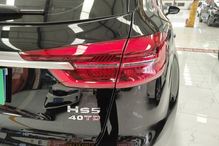 Used Hongqi HS5 2022 Revised Version 2.0T Smart Connect Flagship Edition