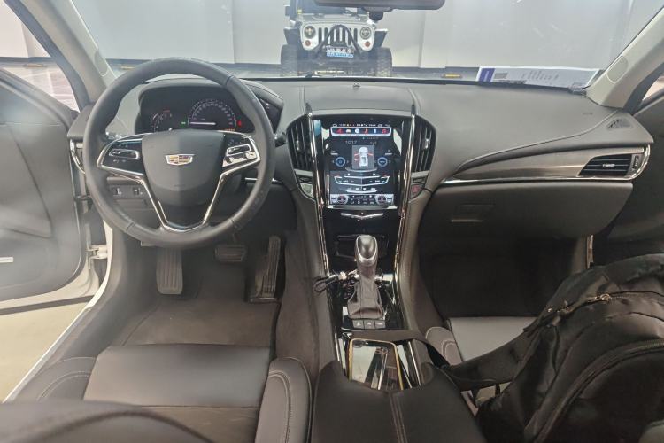 Used Cadillac ATS-L 2017 28T Tech Edition Center Console