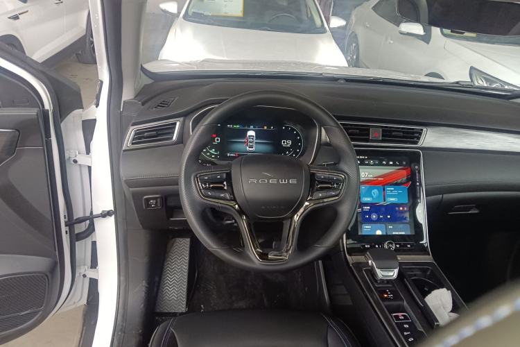 Used Roewe RX5 2025 PLUS 330TGI Automatic Trendsetting Smart Edition