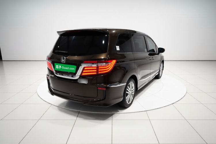 Used Honda Elysion 2016 2.4L Luxury Edition Rear Right 45 Deg