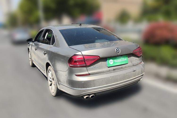 Used Volkswagen Passat 2017 280TSI DSG Luxury Edition
