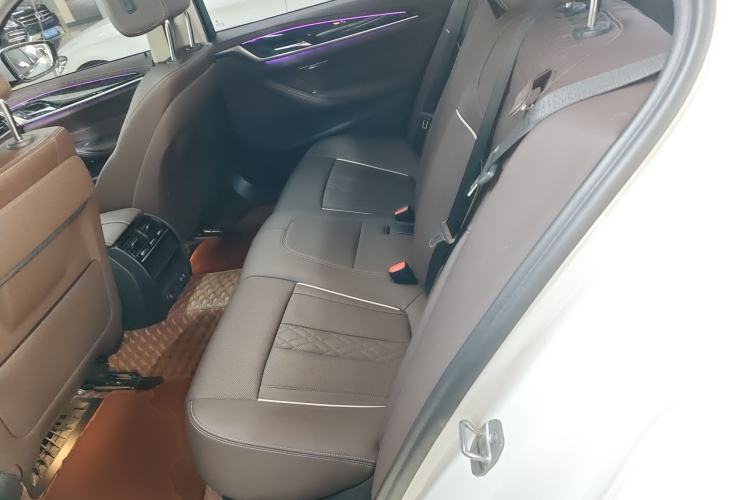 Used BMW 5 Series 2021 Updated Version 525Li Luxury Package Left Rear Seat